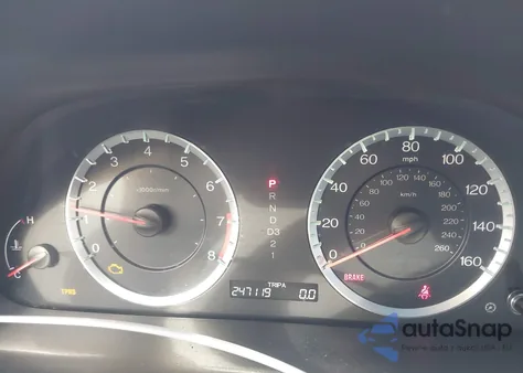 2010 Honda Accord 3.5 Ex-L from USA, damaged, VIN 1HGCP3F85AA012827